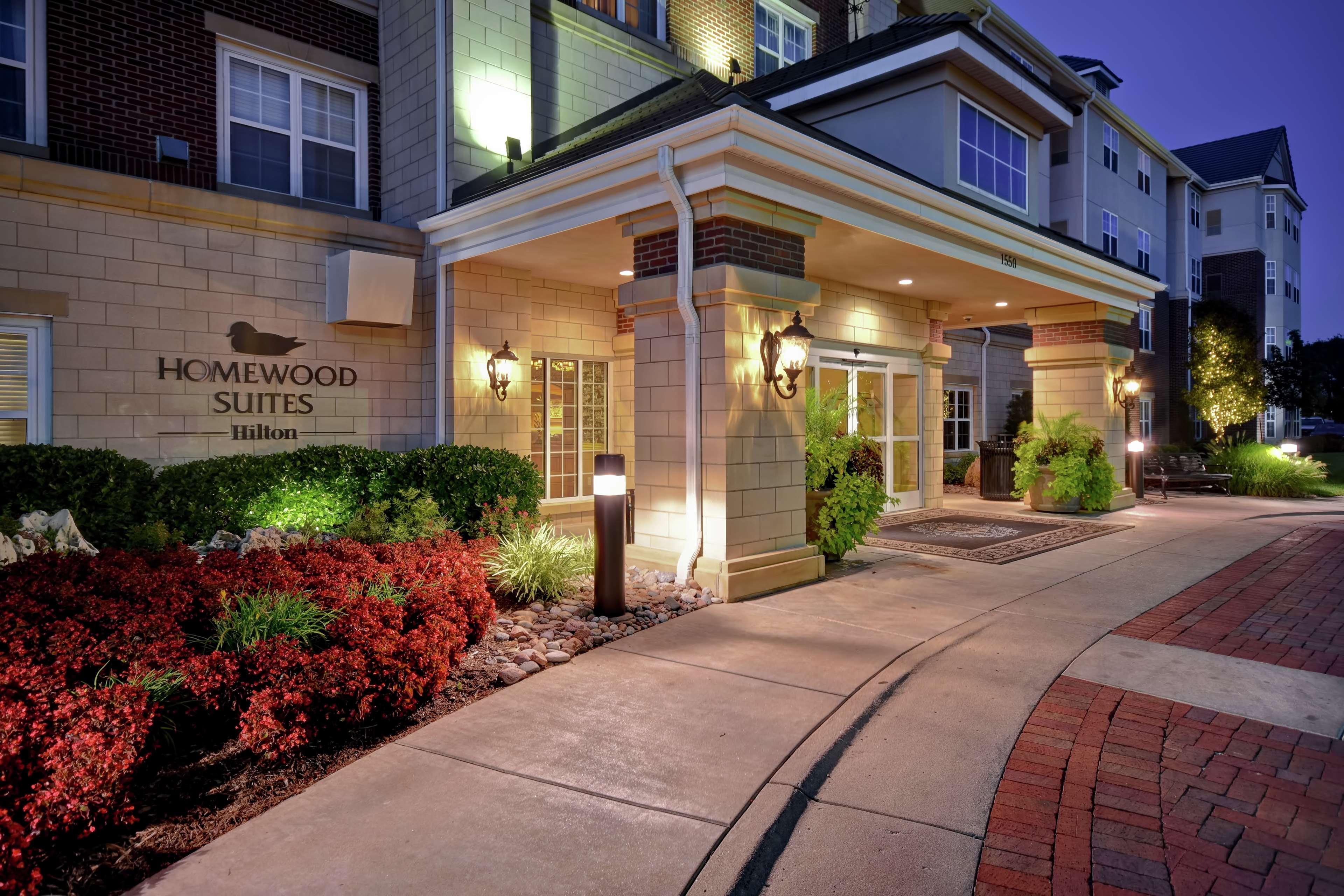 Homewood Suites By Hilton At The Waterfront Wichita Eksteriør bilde