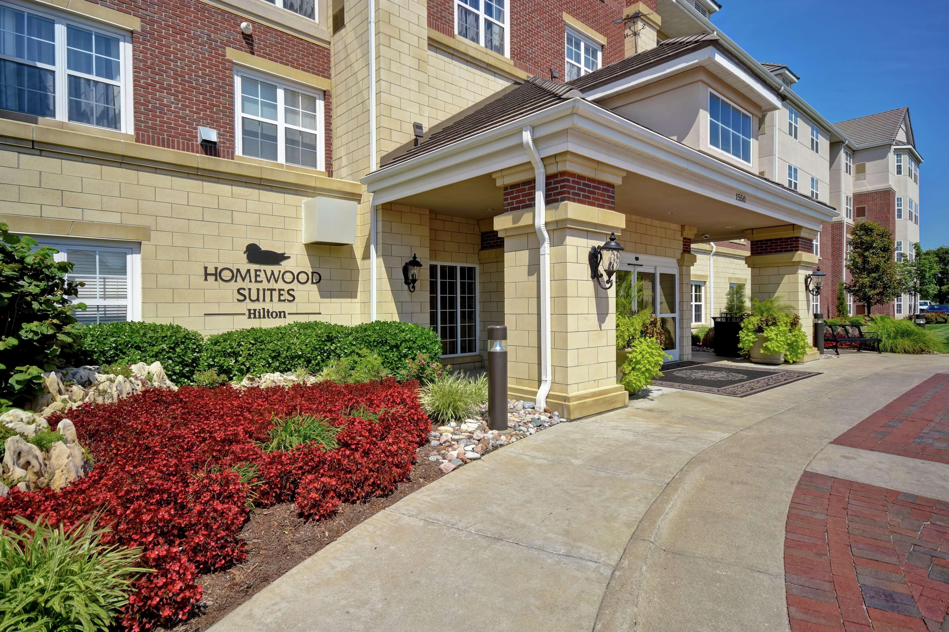 Homewood Suites By Hilton At The Waterfront Wichita Eksteriør bilde