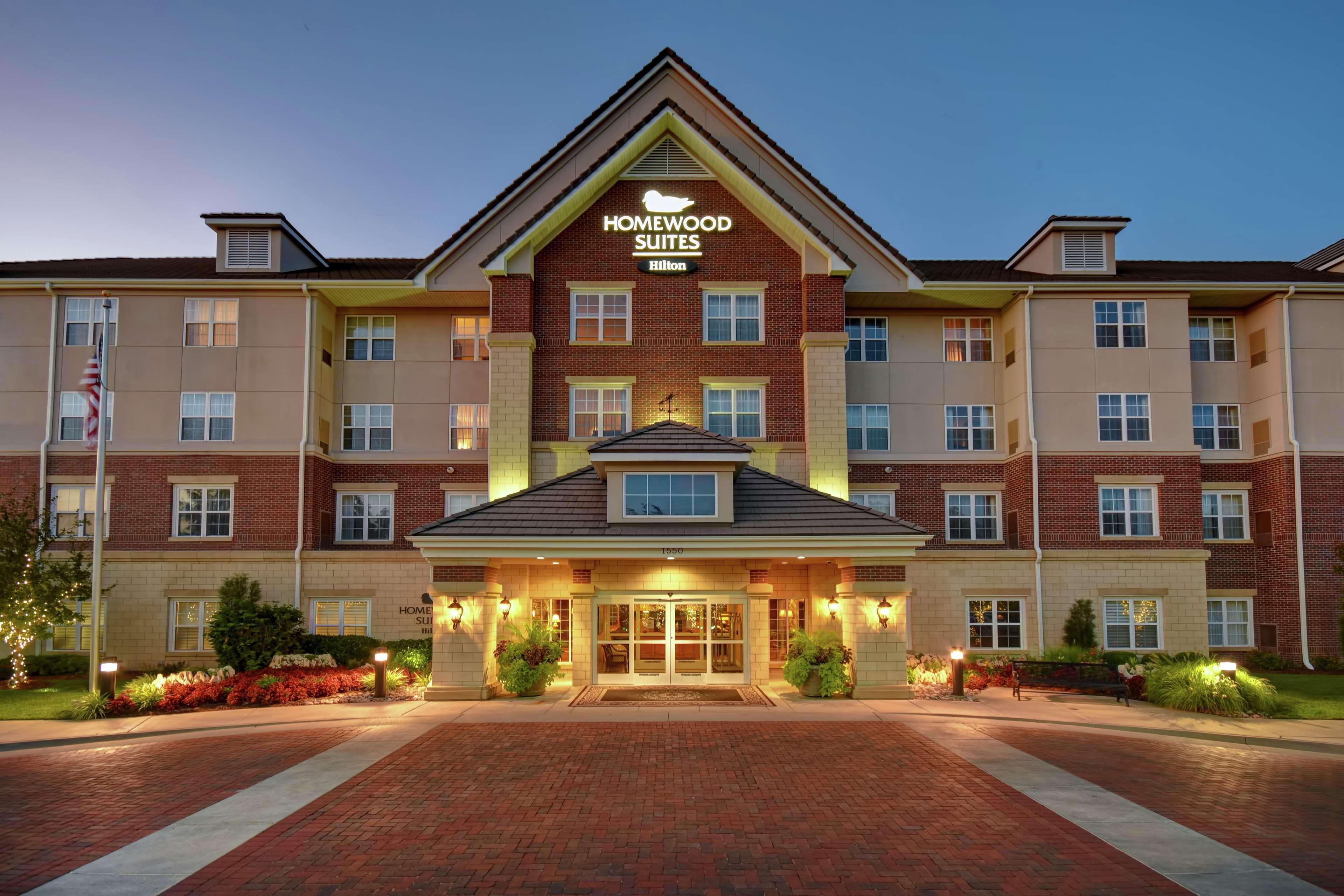 Homewood Suites By Hilton At The Waterfront Wichita Eksteriør bilde