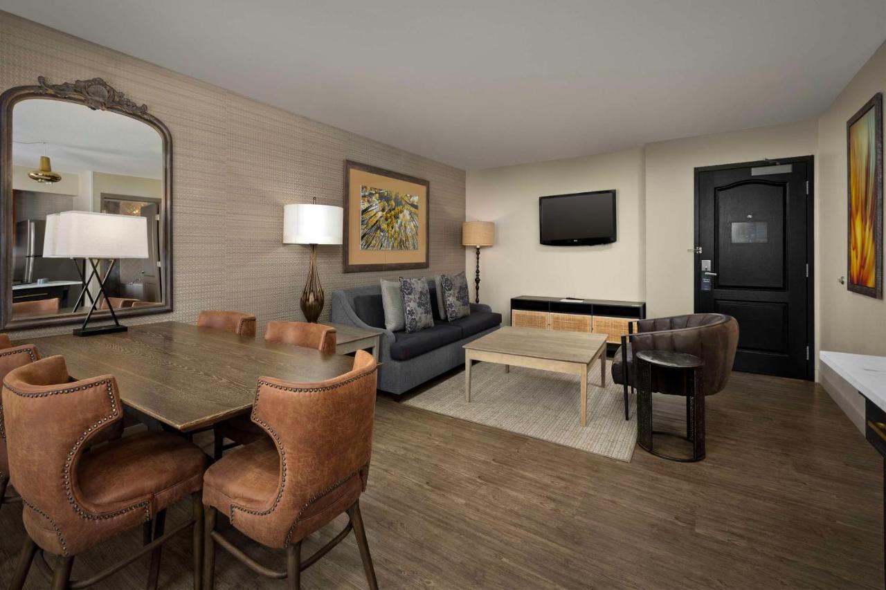 Homewood Suites By Hilton At The Waterfront Wichita Eksteriør bilde