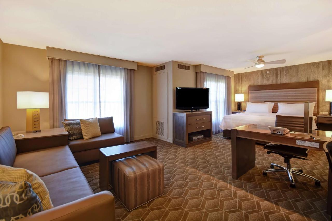 Homewood Suites By Hilton At The Waterfront Wichita Eksteriør bilde