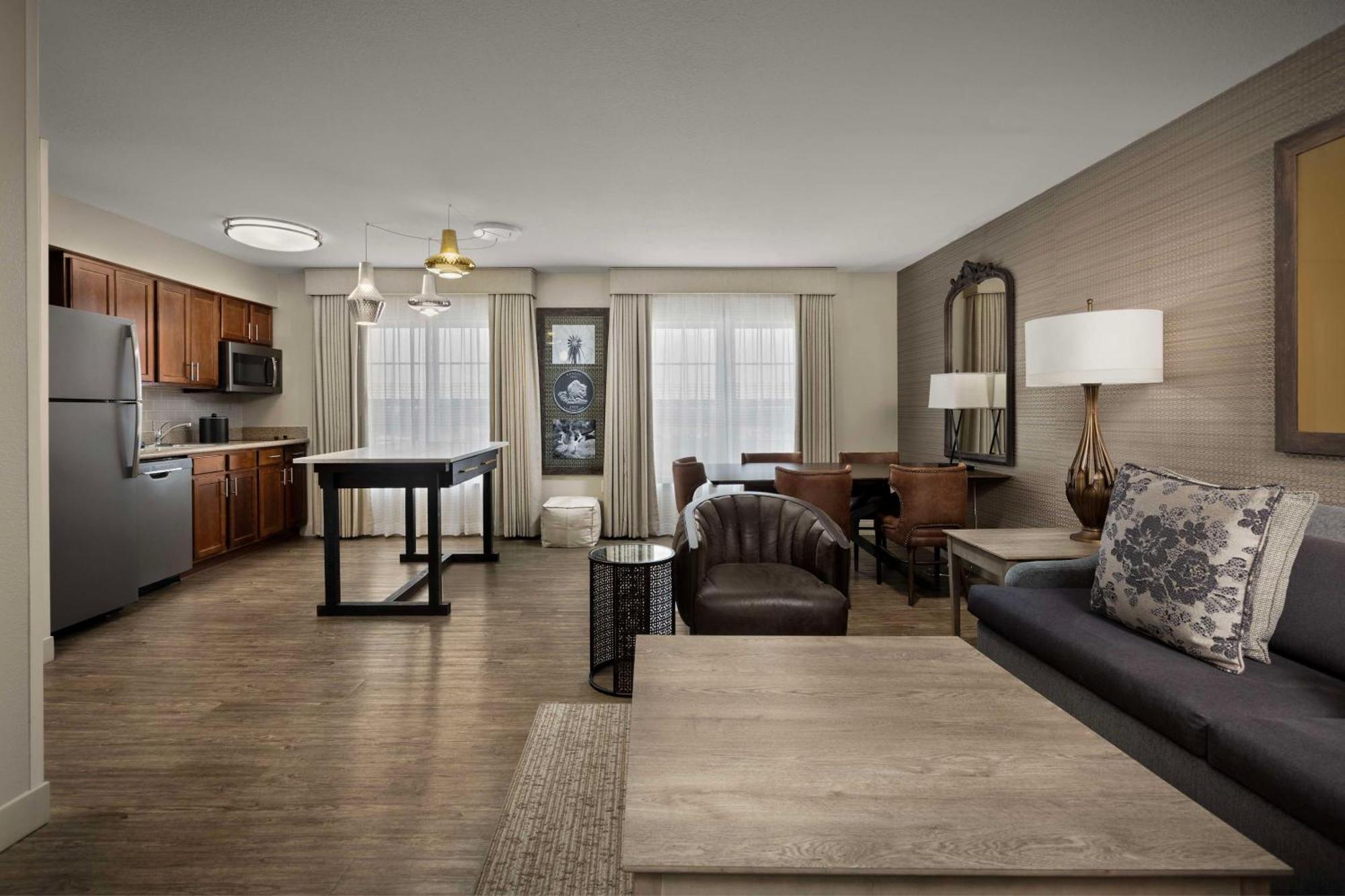 Homewood Suites By Hilton At The Waterfront Wichita Eksteriør bilde